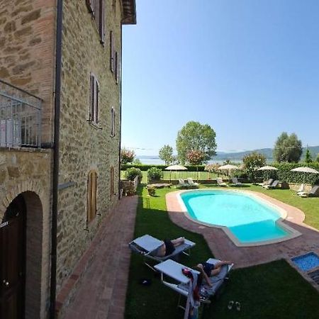 Appartamento Lago Trasimeno - Torricella Pg Екстериор снимка